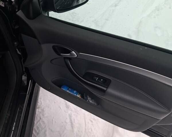 Чорний Сааб 9-3, об'ємом двигуна 1.9 л та пробігом 355 тис. км за 4955 $, фото 30 на Automoto.ua