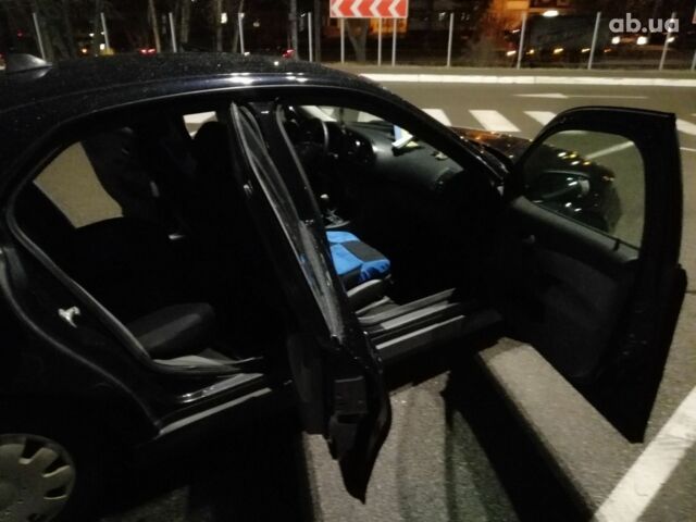 Черный Сааб 9-3, объемом двигателя 0 л и пробегом 268 тыс. км за 3200 $, фото 11 на Automoto.ua