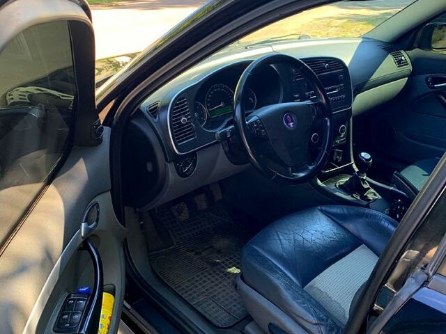 Чорний Сааб 9-3, об'ємом двигуна 1.9 л та пробігом 210 тис. км за 5400 $, фото 6 на Automoto.ua