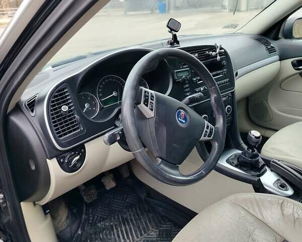 Черный Сааб 9-3, объемом двигателя 1.91 л и пробегом 280 тыс. км за 5100 $, фото 6 на Automoto.ua