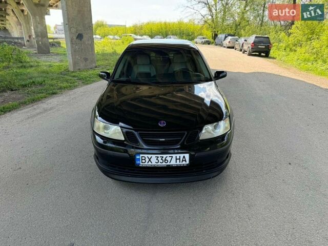 Черный Сааб 9-3, объемом двигателя 2 л и пробегом 231 тыс. км за 3999 $, фото 1 на Automoto.ua