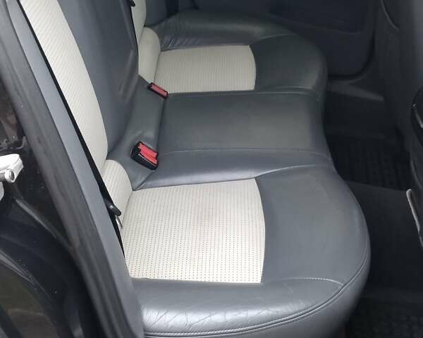 Чорний Сааб 9-3, об'ємом двигуна 0 л та пробігом 240 тис. км за 6600 $, фото 7 на Automoto.ua