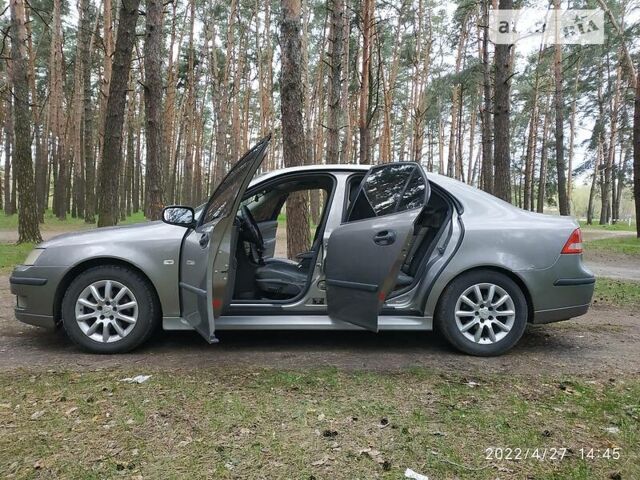 Сірий Сааб 9-3, об'ємом двигуна 0 л та пробігом 250 тис. км за 3999 $, фото 1 на Automoto.ua