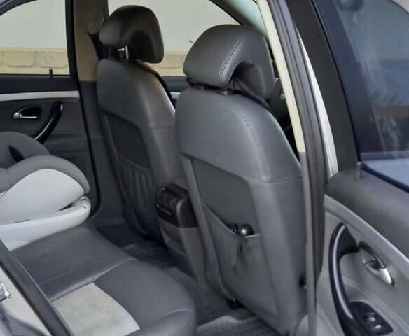 Сірий Сааб 9-3, об'ємом двигуна 2 л та пробігом 390 тис. км за 3500 $, фото 4 на Automoto.ua