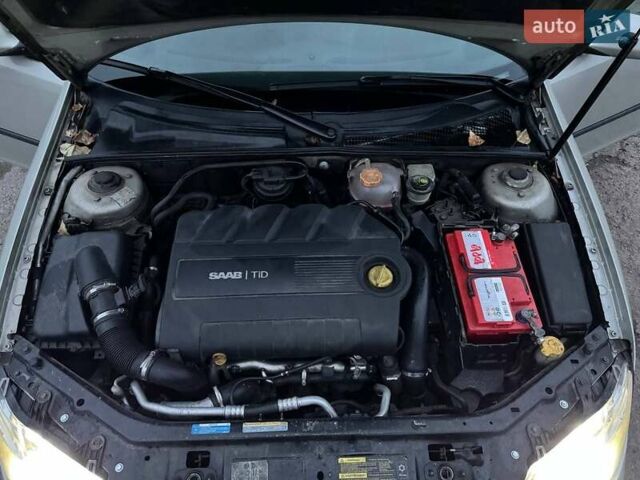 Серый Сааб 9-3, объемом двигателя 1.9 л и пробегом 370 тыс. км за 4000 $, фото 2 на Automoto.ua