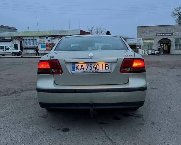 Серый Сааб 9-3, объемом двигателя 1.9 л и пробегом 370 тыс. км за 4000 $, фото 7 на Automoto.ua