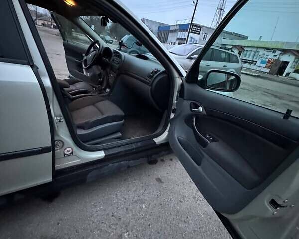 Серый Сааб 9-3, объемом двигателя 1.9 л и пробегом 370 тыс. км за 4000 $, фото 15 на Automoto.ua