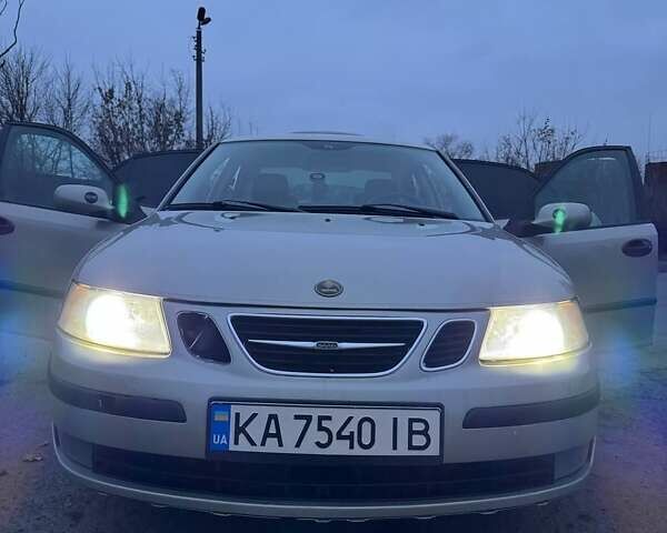Серый Сааб 9-3, объемом двигателя 1.9 л и пробегом 370 тыс. км за 4000 $, фото 5 на Automoto.ua