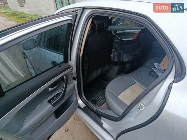 Серый Сааб 9-3, объемом двигателя 2 л и пробегом 376 тыс. км за 4000 $, фото 9 на Automoto.ua