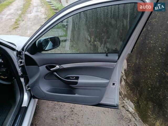 Серый Сааб 9-3, объемом двигателя 2 л и пробегом 376 тыс. км за 4000 $, фото 5 на Automoto.ua