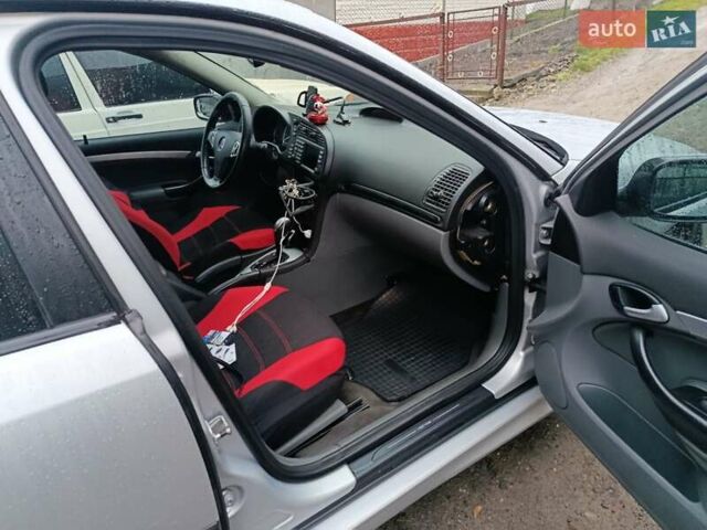 Серый Сааб 9-3, объемом двигателя 2 л и пробегом 376 тыс. км за 4000 $, фото 11 на Automoto.ua
