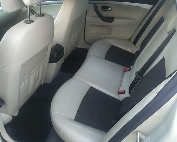 Зелений Сааб 9-3, об'ємом двигуна 2 л та пробігом 405 тис. км за 3200 $, фото 2 на Automoto.ua