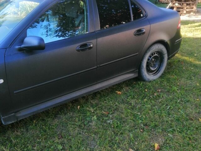 Черный Сааб 9-3 X, объемом двигателя 2.2 л и пробегом 340 тыс. км за 3100 $, фото 3 на Automoto.ua