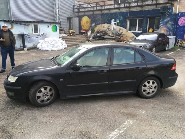 Черный Сааб 9-3 X, объемом двигателя 2.2 л и пробегом 280 тыс. км за 2400 $, фото 2 на Automoto.ua