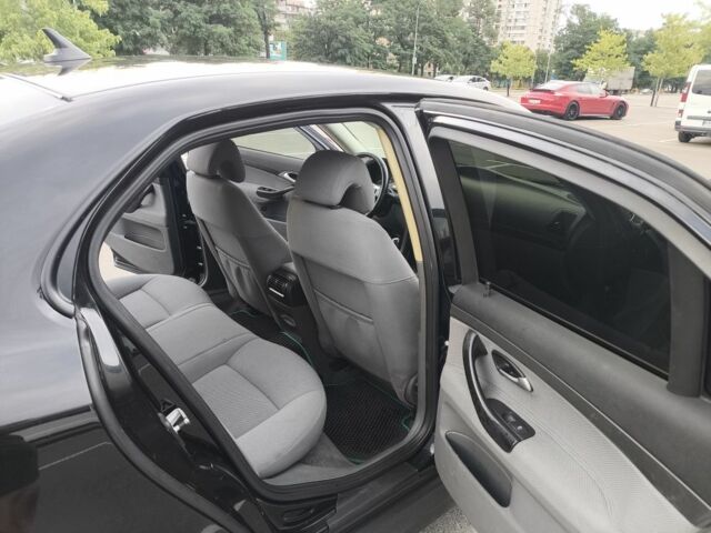 Чорний Сааб 9-3 X, об'ємом двигуна 2.2 л та пробігом 397 тис. км за 3999 $, фото 8 на Automoto.ua