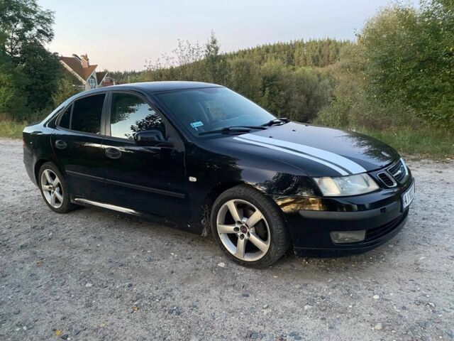 Черный Сааб 9-3 X, объемом двигателя 2.2 л и пробегом 300 тыс. км за 3000 $, фото 1 на Automoto.ua