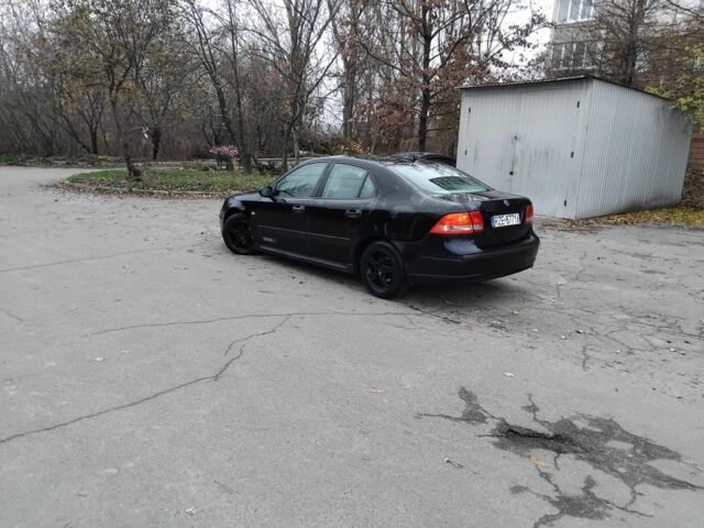 Чорний Сааб 9-3 X, об'ємом двигуна 2.2 л та пробігом 340 тис. км за 1650 $, фото 2 на Automoto.ua