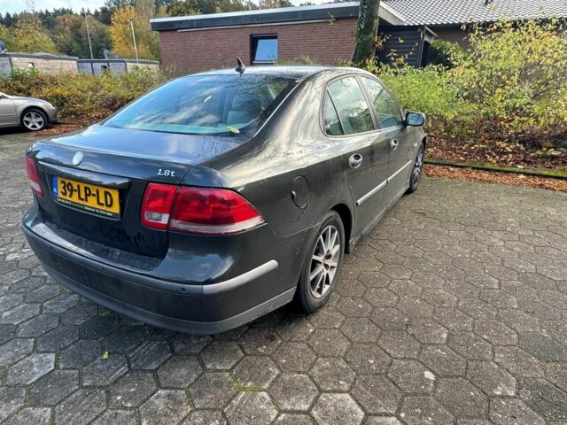 Сааб 9-3 X 2004 в Павлограде на Automoto.ua Черный Сааб 9-3 X, объемом двигателя 1.8 л и пробегом 149 тыс. км за 1250 $, фото 4 на Automoto.ua