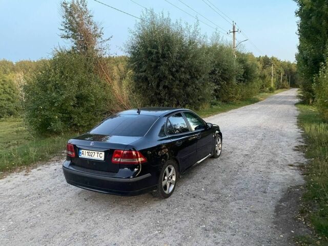Черный Сааб 9-3 X, объемом двигателя 2.2 л и пробегом 300 тыс. км за 3000 $, фото 2 на Automoto.ua