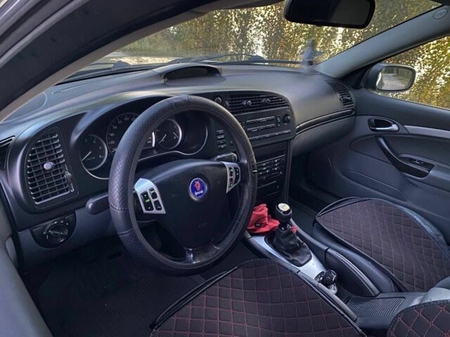 Черный Сааб 9-3 X, объемом двигателя 2.2 л и пробегом 300 тыс. км за 3000 $, фото 4 на Automoto.ua