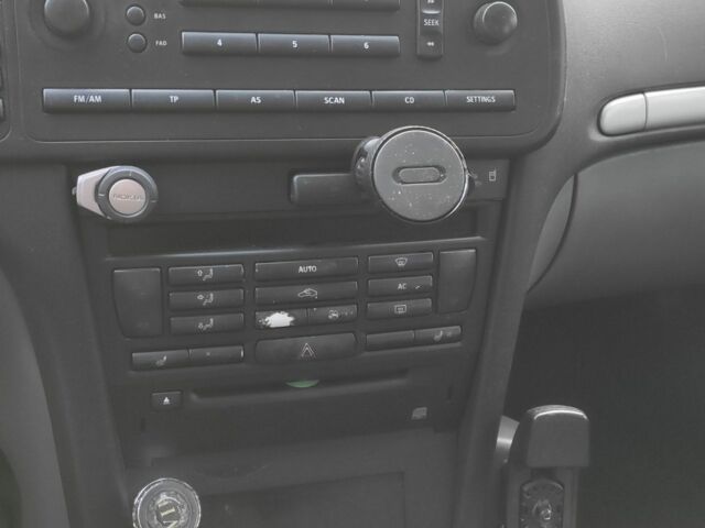 Чорний Сааб 9-3 X, об'ємом двигуна 1.9 л та пробігом 366 тис. км за 3900 $, фото 6 на Automoto.ua