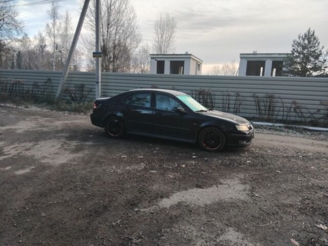 Черный Сааб 9-3 X, объемом двигателя 1.9 л и пробегом 418 тыс. км за 2500 $, фото 4 на Automoto.ua