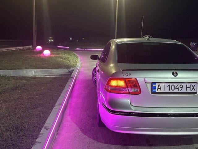 Серый Сааб 9-3 X, объемом двигателя 2.2 л и пробегом 470 тыс. км за 3800 $, фото 2 на Automoto.ua