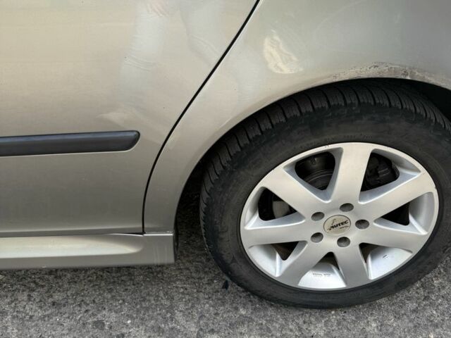 Сааб 9-3 X 2003 в Харькове на Automoto.ua Серый Сааб 9-3 X, объемом двигателя 2 л и пробегом 390 тыс. км за 3300 $, фото 6 на Automoto.ua