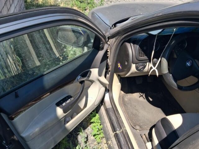 Сірий Сааб 9-3 X, об'ємом двигуна 2 л та пробігом 300 тис. км за 967 $, фото 8 на Automoto.ua