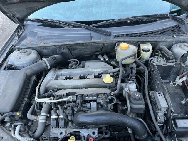 Сірий Сааб 9-3 X, об'ємом двигуна 2 л та пробігом 280 тис. км за 2400 $, фото 4 на Automoto.ua