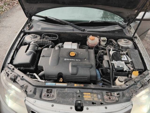 Серый Сааб 9-3 X, объемом двигателя 2.2 л и пробегом 300 тыс. км за 4500 $, фото 13 на Automoto.ua