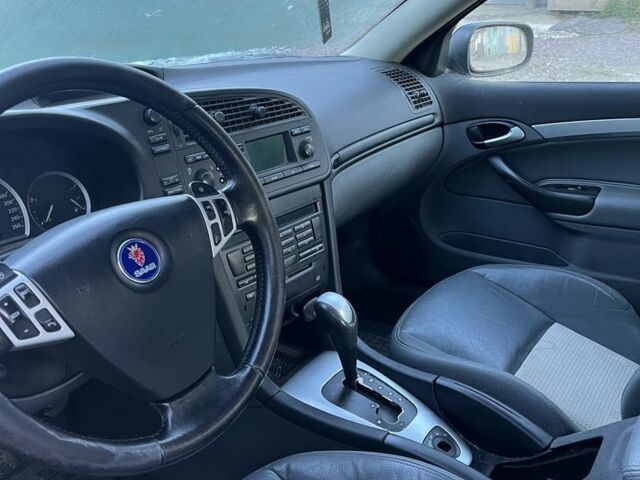 Сірий Сааб 9-3 X, об'ємом двигуна 2 л та пробігом 280 тис. км за 2400 $, фото 8 на Automoto.ua