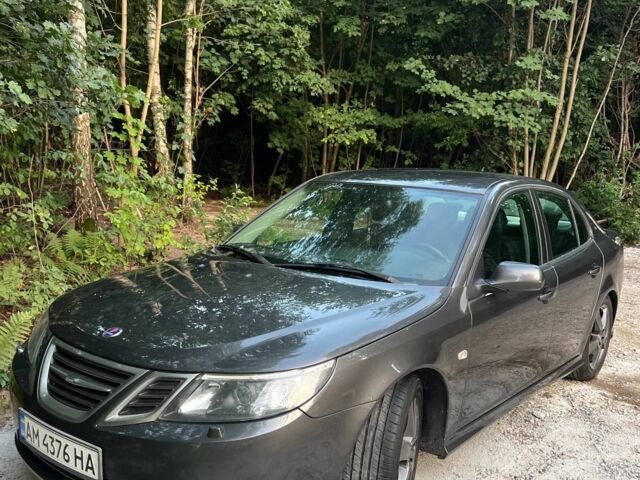 Серый Сааб 9-3 X, объемом двигателя 1.9 л и пробегом 260 тыс. км за 7900 $, фото 2 на Automoto.ua