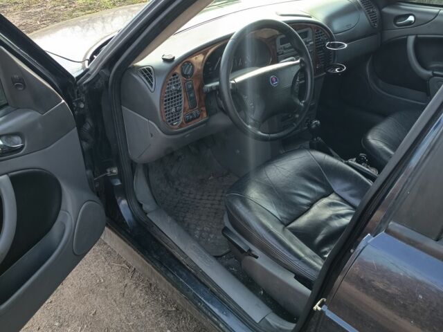 Синий Сааб 9-3 X, объемом двигателя 2 л и пробегом 429 тыс. км за 1665 $, фото 5 на Automoto.ua