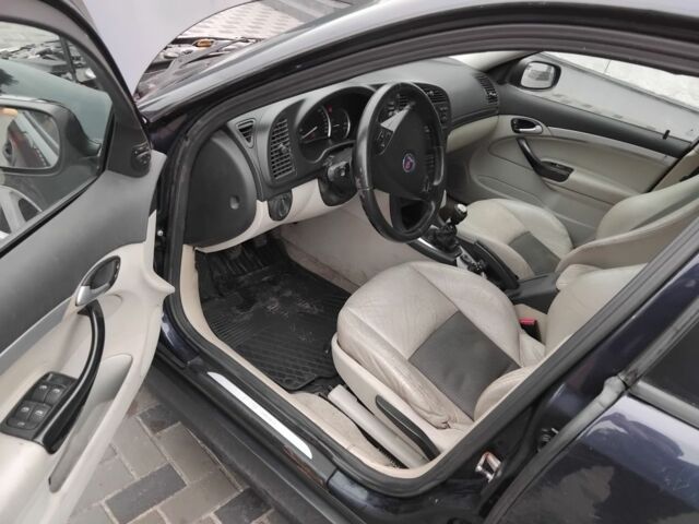 Синій Сааб 9-3 X, об'ємом двигуна 2.2 л та пробігом 290 тис. км за 1999 $, фото 10 на Automoto.ua