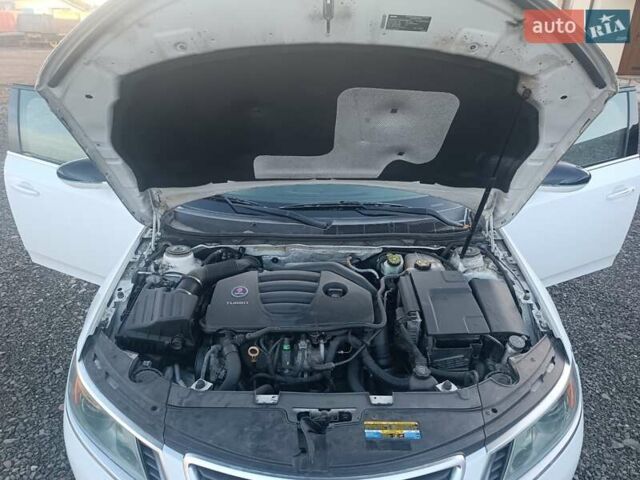 Белый Сааб 9-5, объемом двигателя 2 л и пробегом 203 тыс. км за 14000 $, фото 17 на Automoto.ua