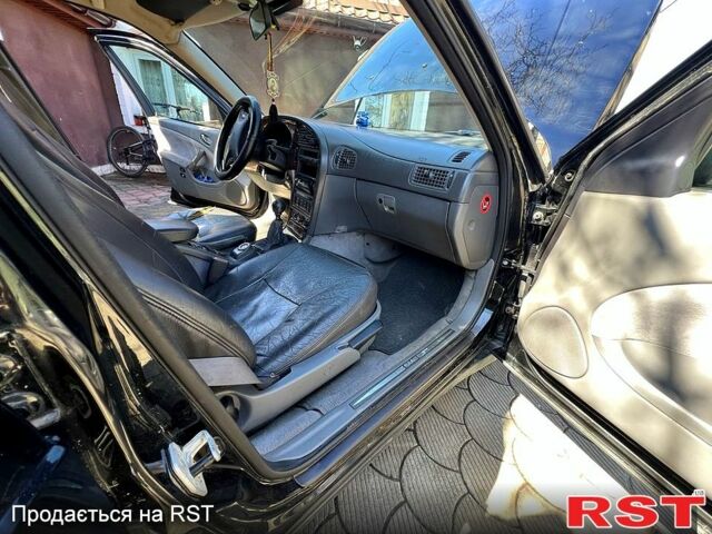 Чорний Сааб 9-5, об'ємом двигуна 2 л та пробігом 320 тис. км за 3500 $, фото 6 на Automoto.ua