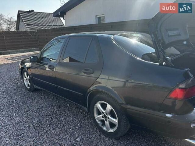Чорний Сааб 9-5, об'ємом двигуна 2 л та пробігом 406 тис. км за 2300 $, фото 1 на Automoto.ua