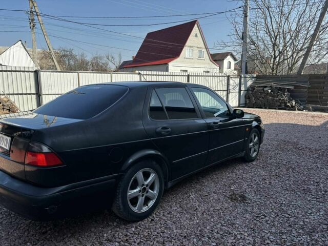Чорний Сааб 9-5, об'ємом двигуна 2 л та пробігом 406 тис. км за 2300 $, фото 2 на Automoto.ua