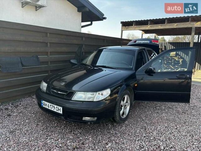 Чорний Сааб 9-5, об'ємом двигуна 2 л та пробігом 406 тис. км за 2300 $, фото 2 на Automoto.ua