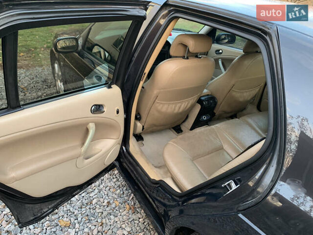 Чорний Сааб 9-5, об'ємом двигуна 1.99 л та пробігом 315 тис. км за 4199 $, фото 10 на Automoto.ua