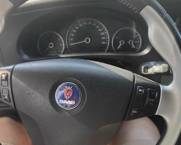 Черный Сааб 9-5, объемом двигателя 2 л и пробегом 416 тыс. км за 5000 $, фото 6 на Automoto.ua