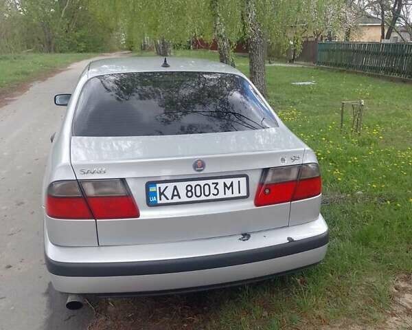 Сааб 9-5, объемом двигателя 2 л и пробегом 333 тыс. км за 3500 $, фото 5 на Automoto.ua