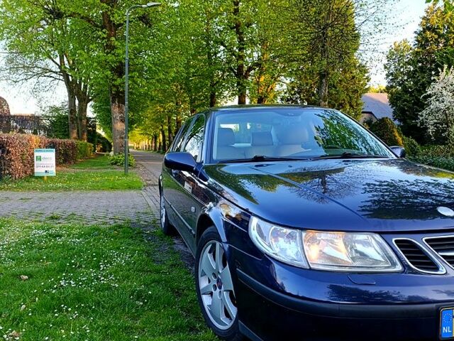 Сааб 9-5, объемом двигателя 2 л и пробегом 220 тыс. км за 1000 $, фото 1 на Automoto.ua