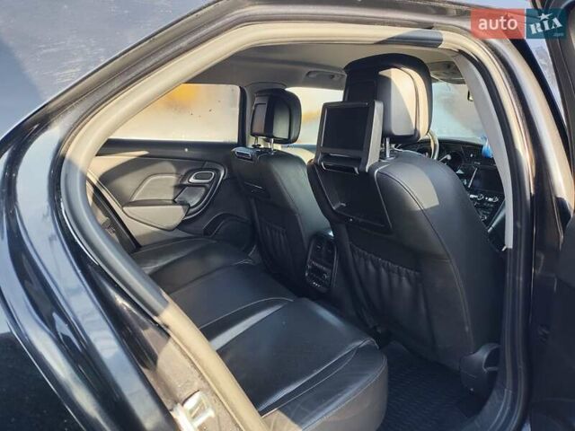 Сааб 9-5, объемом двигателя 2.8 л и пробегом 300 тыс. км за 10000 $, фото 4 на Automoto.ua