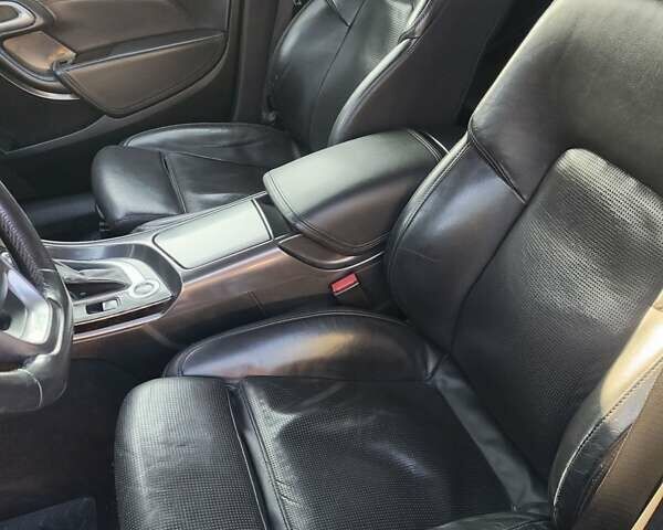 Сааб 9-5, объемом двигателя 2.8 л и пробегом 300 тыс. км за 10000 $, фото 9 на Automoto.ua