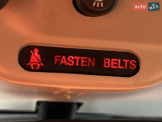 Серый Сааб 9-5, объемом двигателя 2.29 л и пробегом 331 тыс. км за 7500 $, фото 20 на Automoto.ua