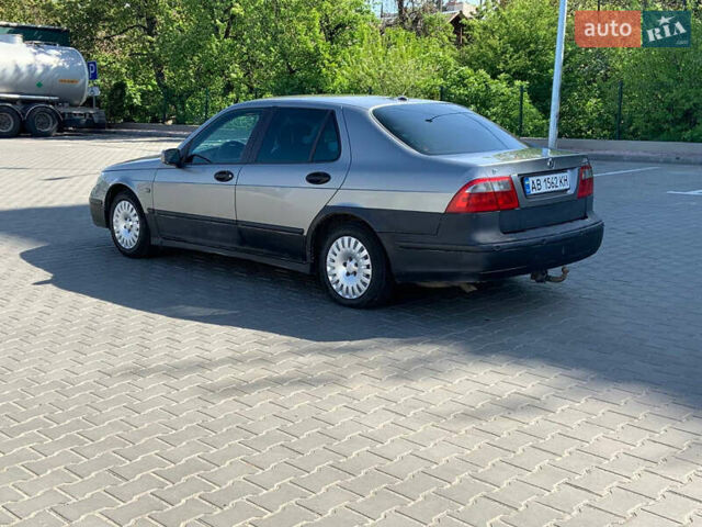 Сірий Сааб 9-5, об'ємом двигуна 2.29 л та пробігом 376 тис. км за 3950 $, фото 4 на Automoto.ua