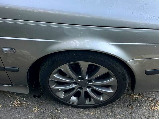 Сірий Сааб 9-5, об'ємом двигуна 2.3 л та пробігом 236 тис. км за 6666 $, фото 2 на Automoto.ua