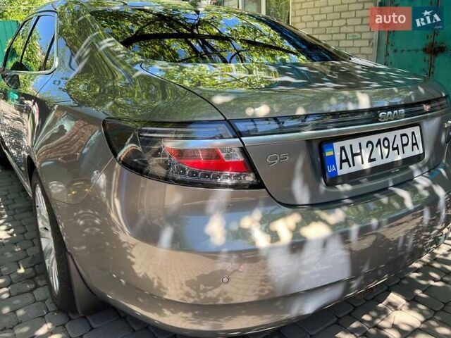 Серый Сааб 9-5, объемом двигателя 2 л и пробегом 206 тыс. км за 13000 $, фото 5 на Automoto.ua